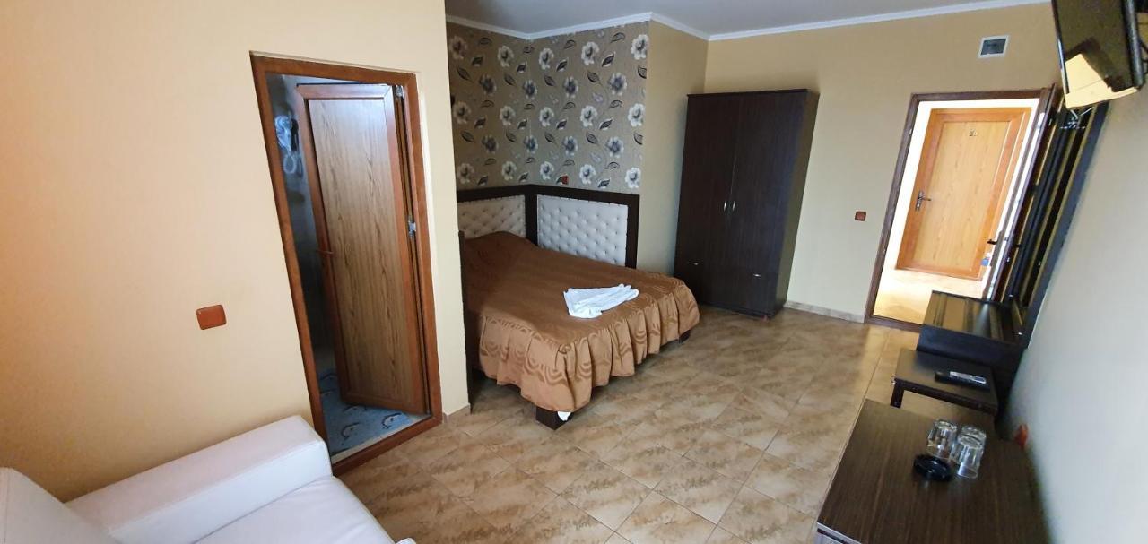 La Canapele Rock Hotel Vama Veche Bagian luar foto