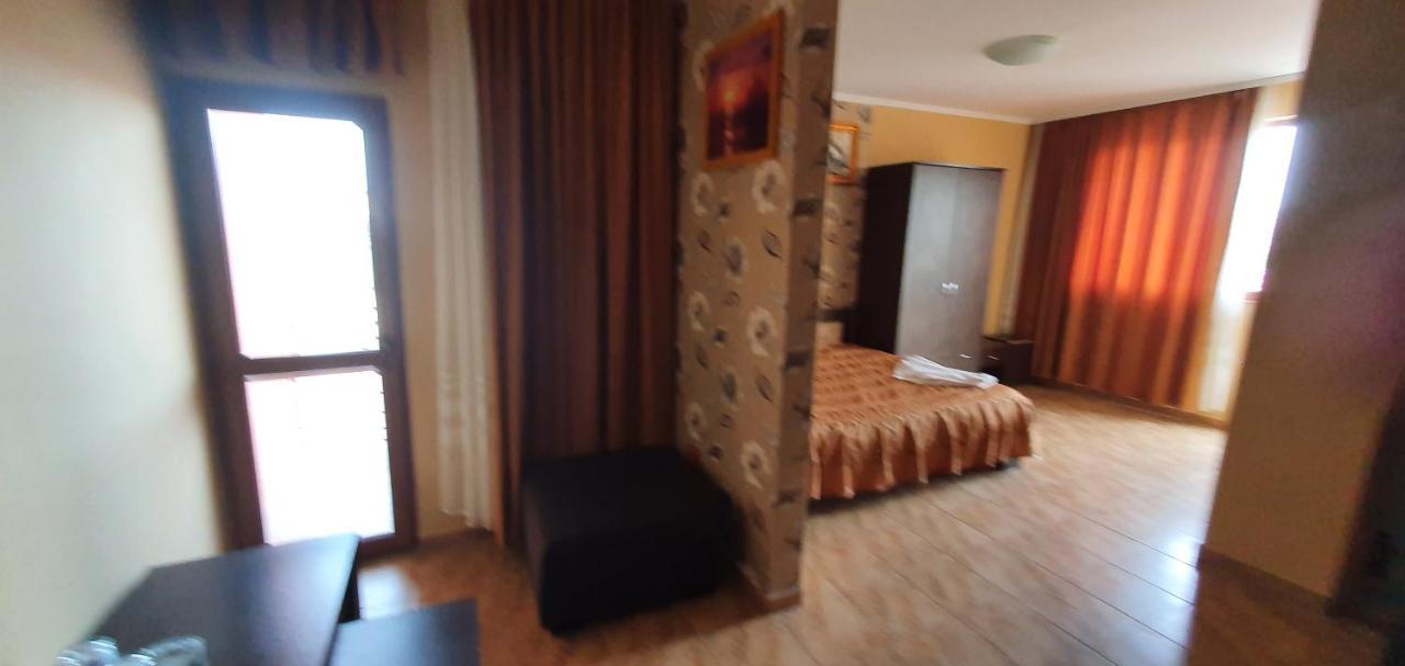 La Canapele Rock Hotel Vama Veche Bagian luar foto